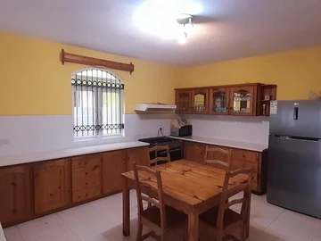 5 Bedroom Villa