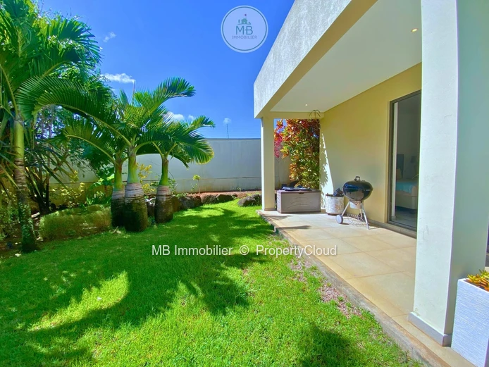 Villa for sale.