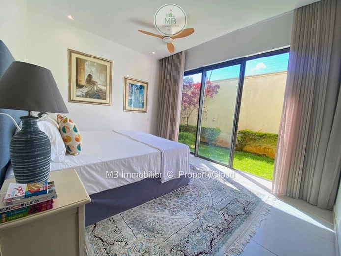 Villa for sale.