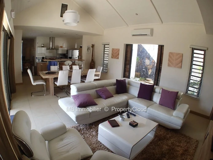 RES villa for sale