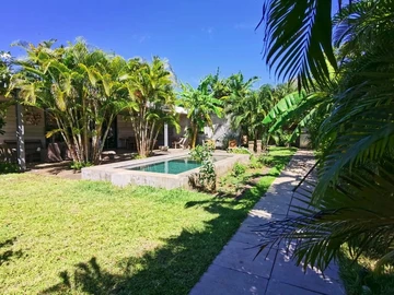 4 Bedroom Villa