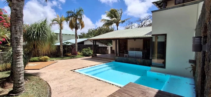 Villa for sale.