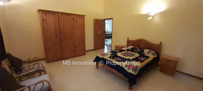 Villa for sale.