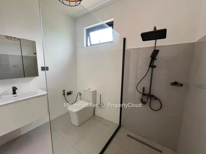 Villa for sale - Vale