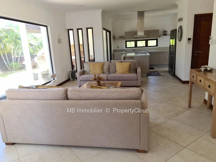 Villa for sale.