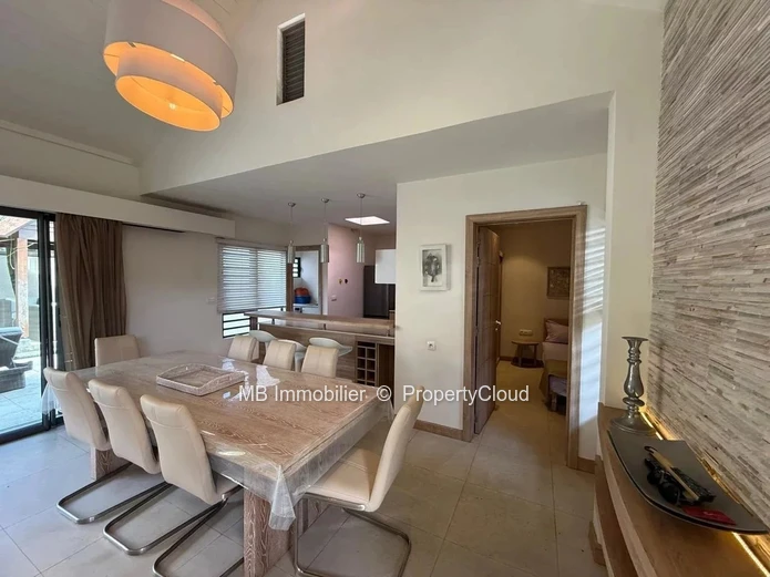 Villa for sale - IN EXCLUSIVITY