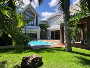 4 Bedroom Villa