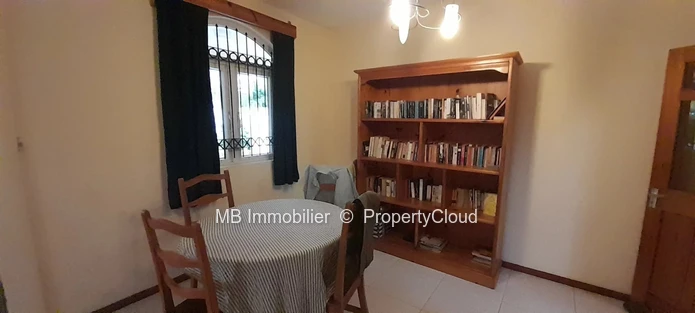Villa for sale.
