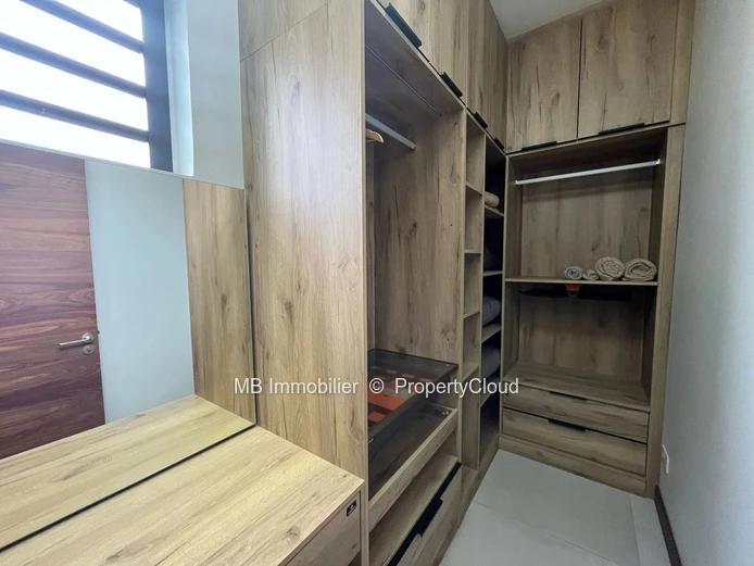 Villa for sale.