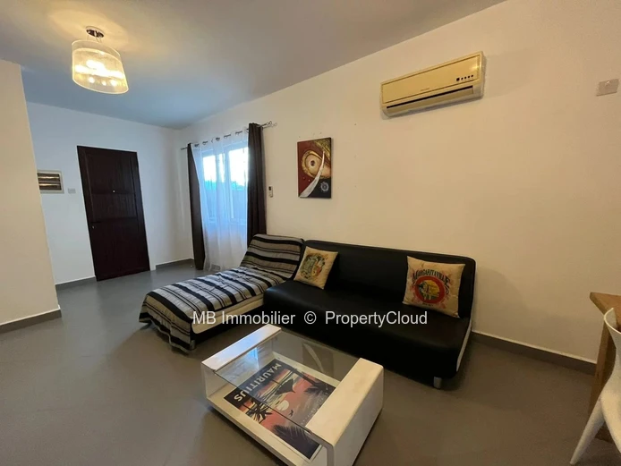 3-bedroom semi-detached villa for rent in pointe aux piments.