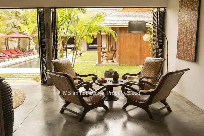 Villa for sale.