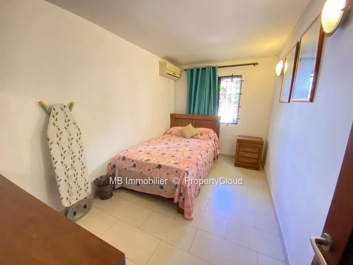 Triplex for rent in Pereybere